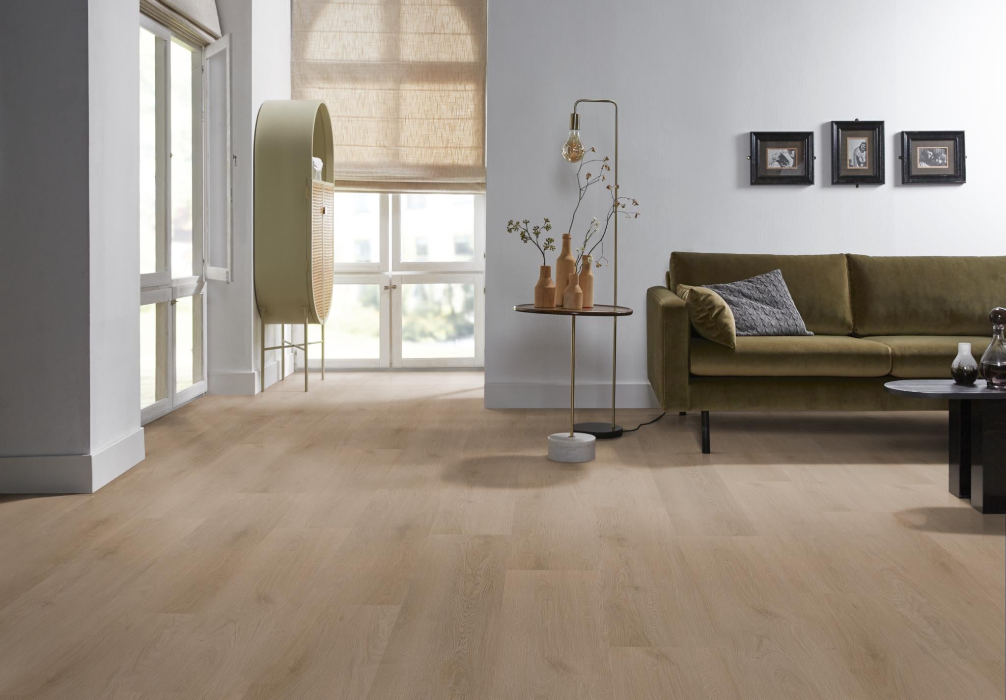 Navaro Click Dark Oak