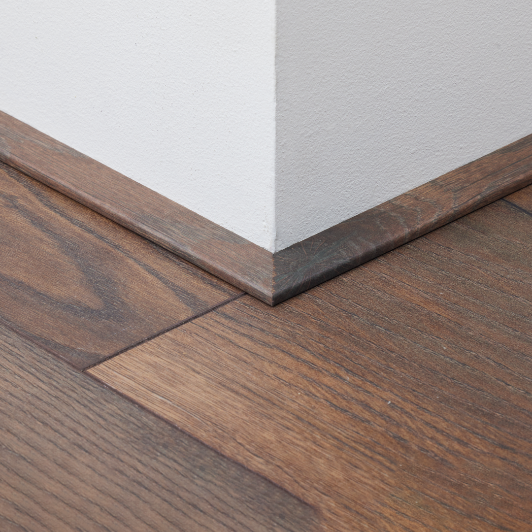 Co-pro plakplint Gerookt Eiken 9940