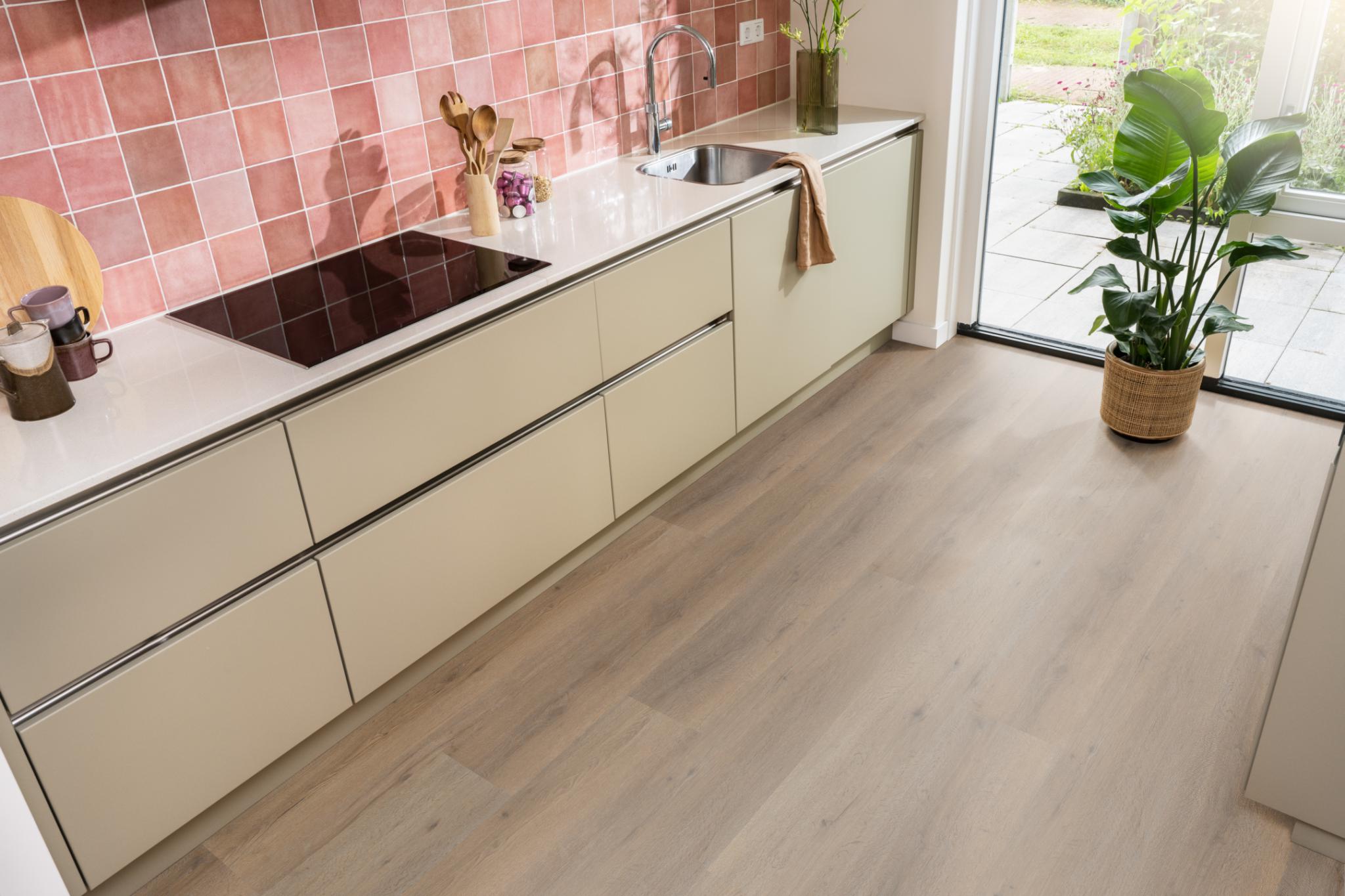 Vivero Click SRC Smoky