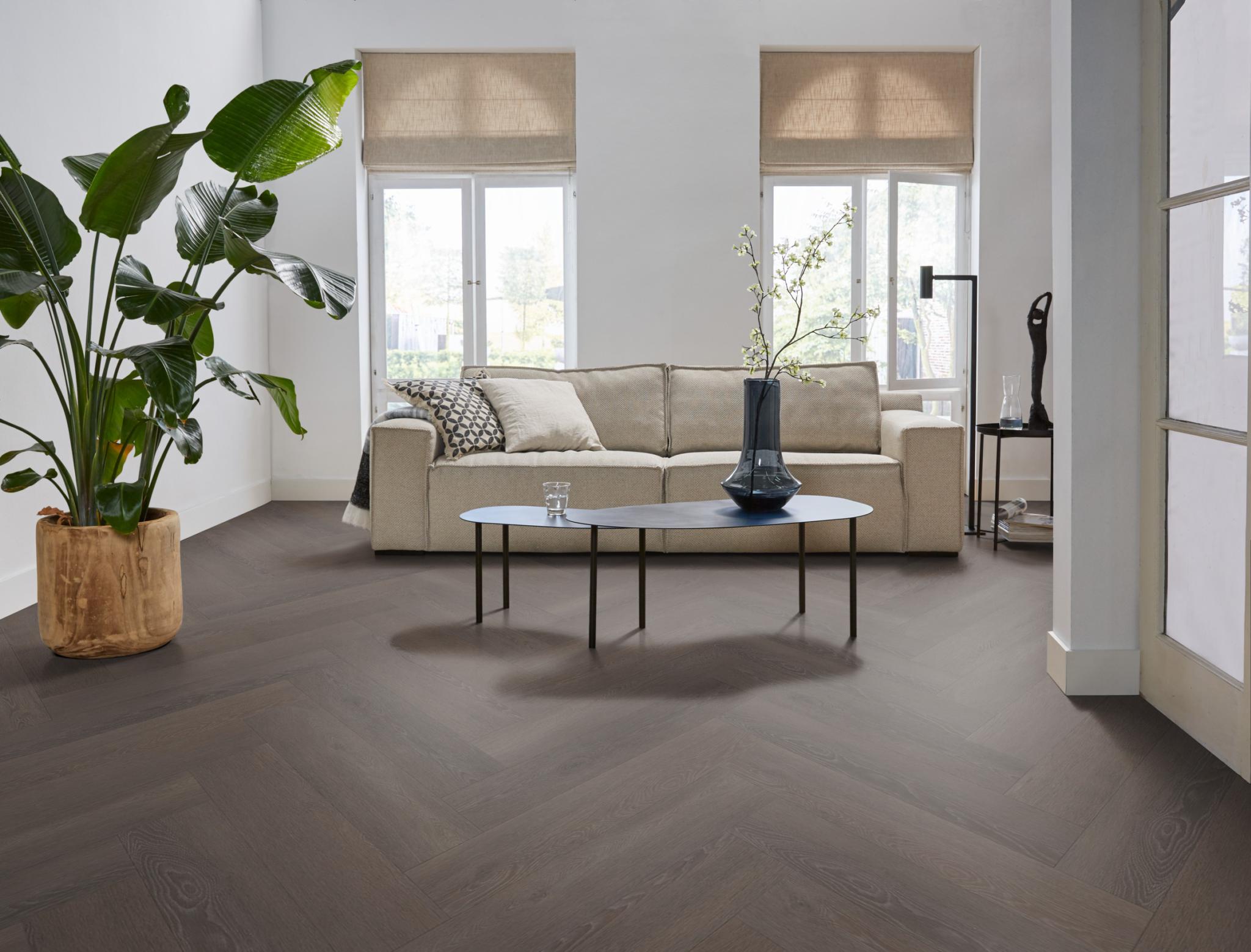 Herringbone Click SRC Charcoal