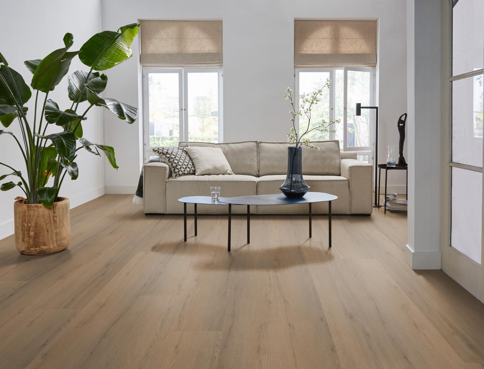 Venera Click Dark Oak