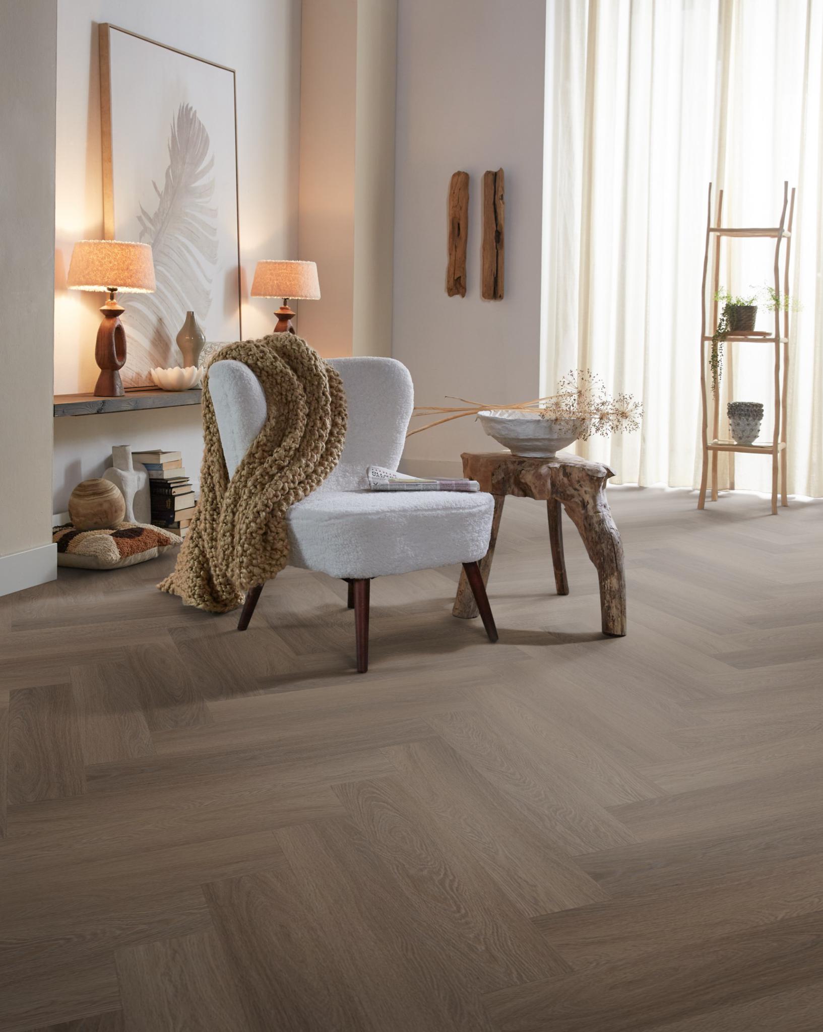 Spigato Estino Visgraat Click SRC Brown